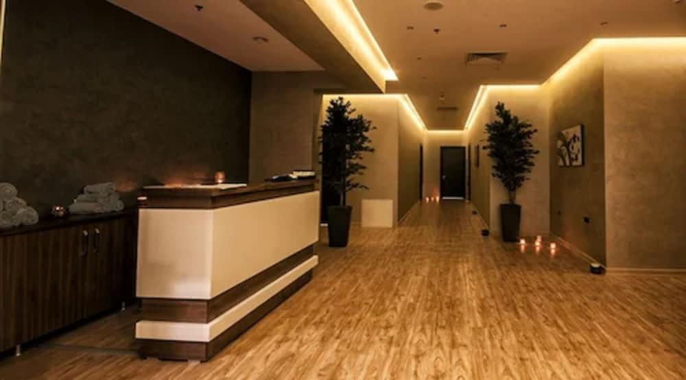 Margi Hotel Edirne Bagian luar foto Interior of a spa