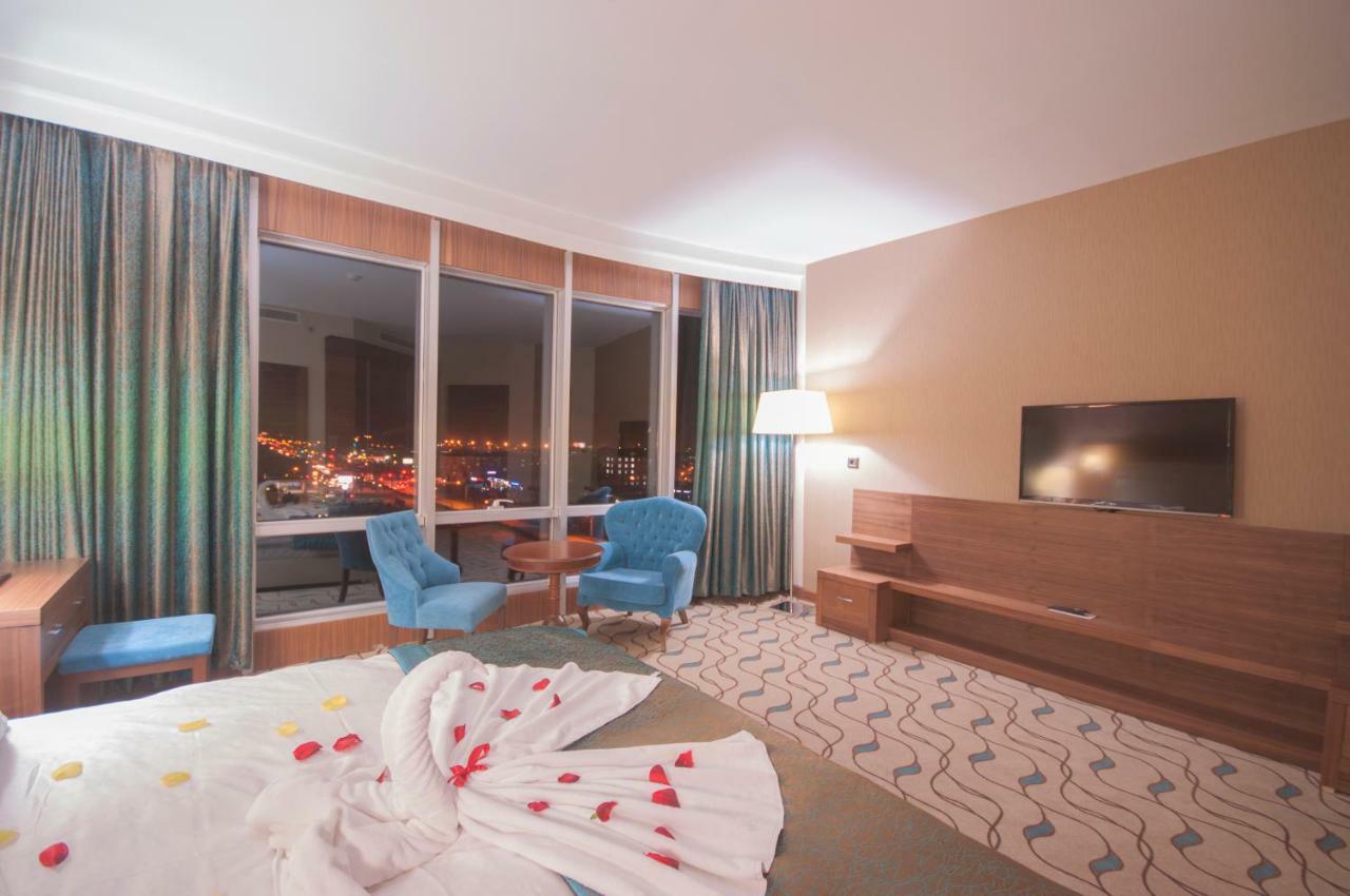 Margi Hotel Edirne Bagian luar foto A room at the hotel